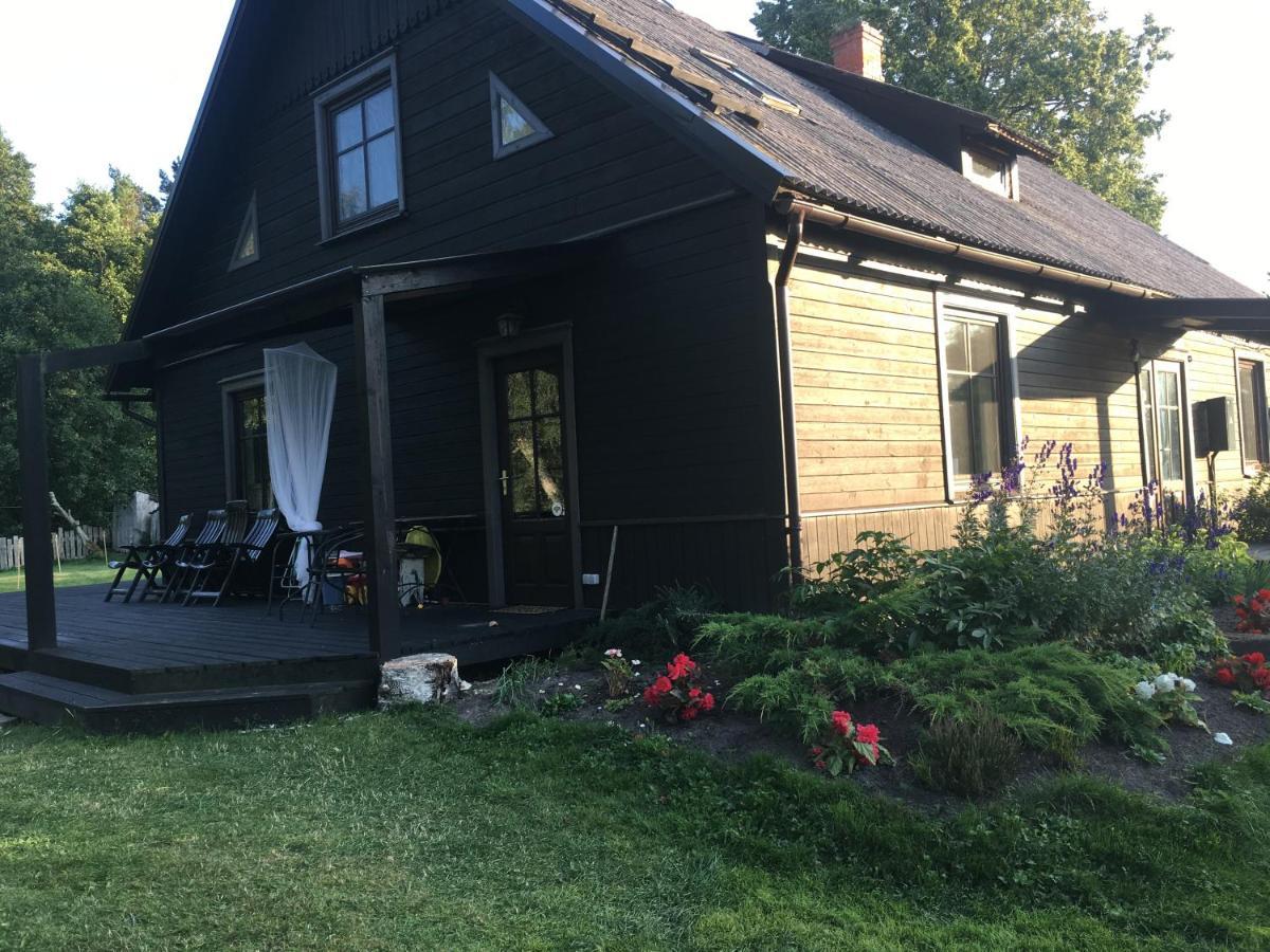 Holiday Home Niglini Saunags Kültér fotó